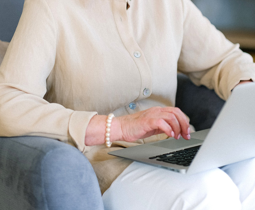 what is medicare advantage or Part C? How does medicare advantage plans work and how do I enroll?